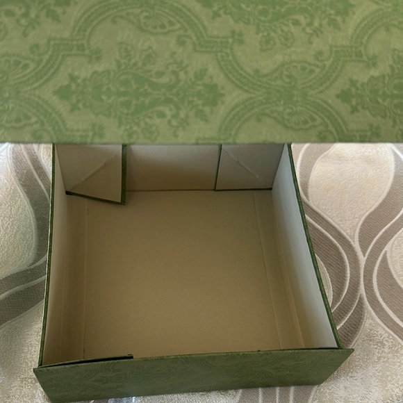 Gucci Green Patterned Box - Picture 3 of 11
